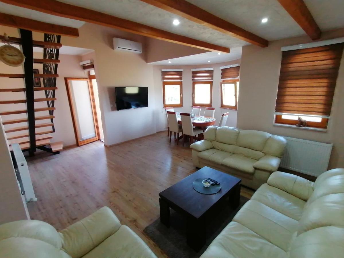 Rooms Delux Сараєво Екстер'єр фото